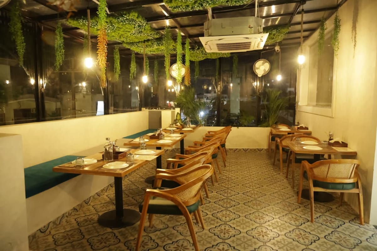 Hotel Amber Inn, Prayagraj — 4