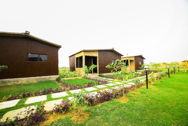 OYO 62927 Yugantar Club And Resort — 1
