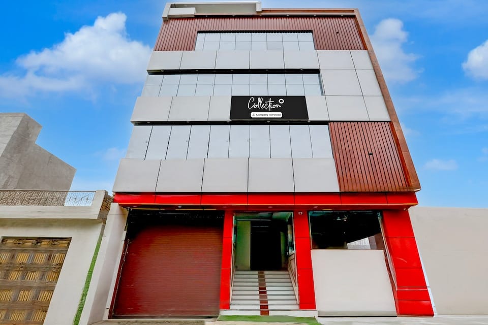 OYO Collection O Subedarganj Railway Station Prayagraj — 2