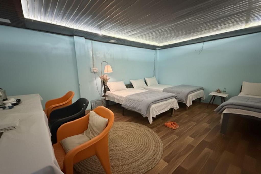Prayag villa - King Room with Garden View — 1