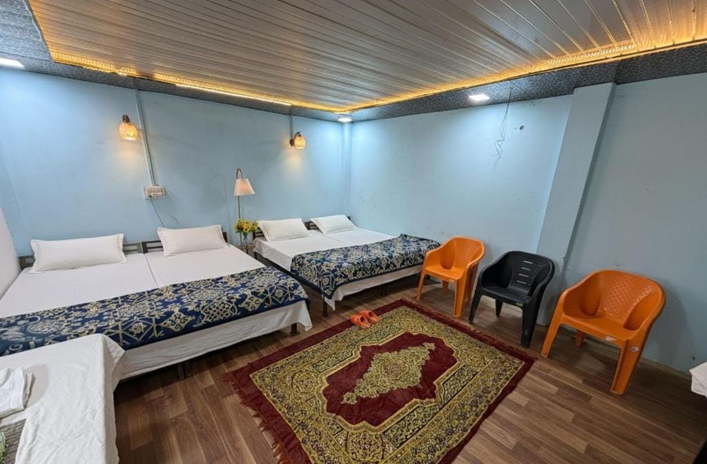 Prayag villa - King Room with Garden View — 3