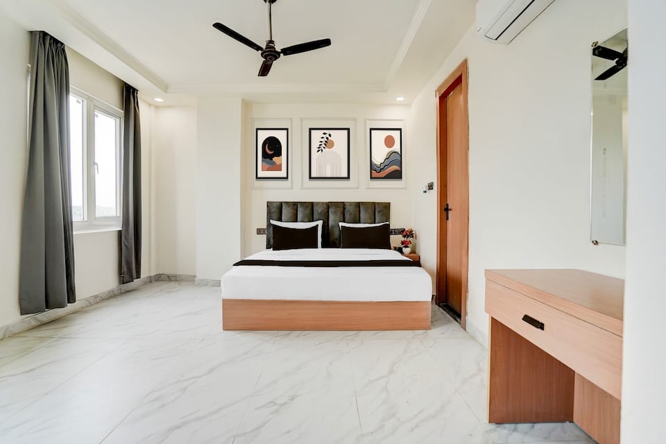 Super Collection O by OYO Prayagraj near IIITA — 4