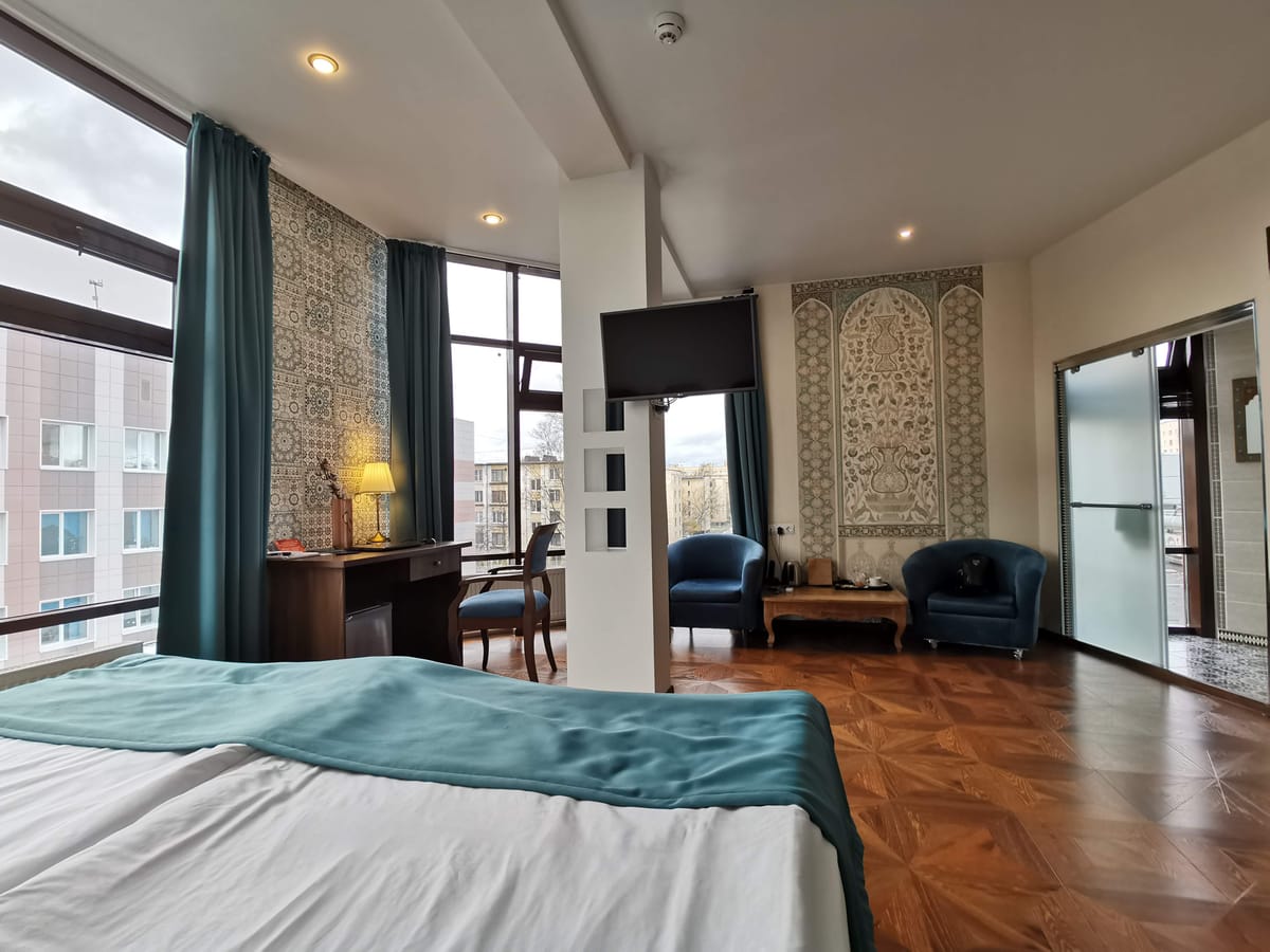 Mini-Hotel «Silk Way» — 1