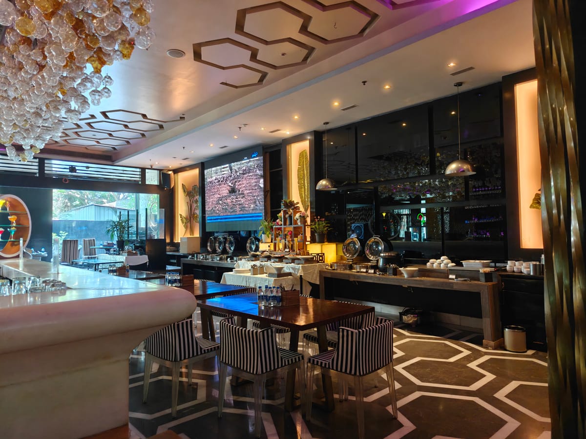HHI (Hotel Hindusthan International) Pune — 4
