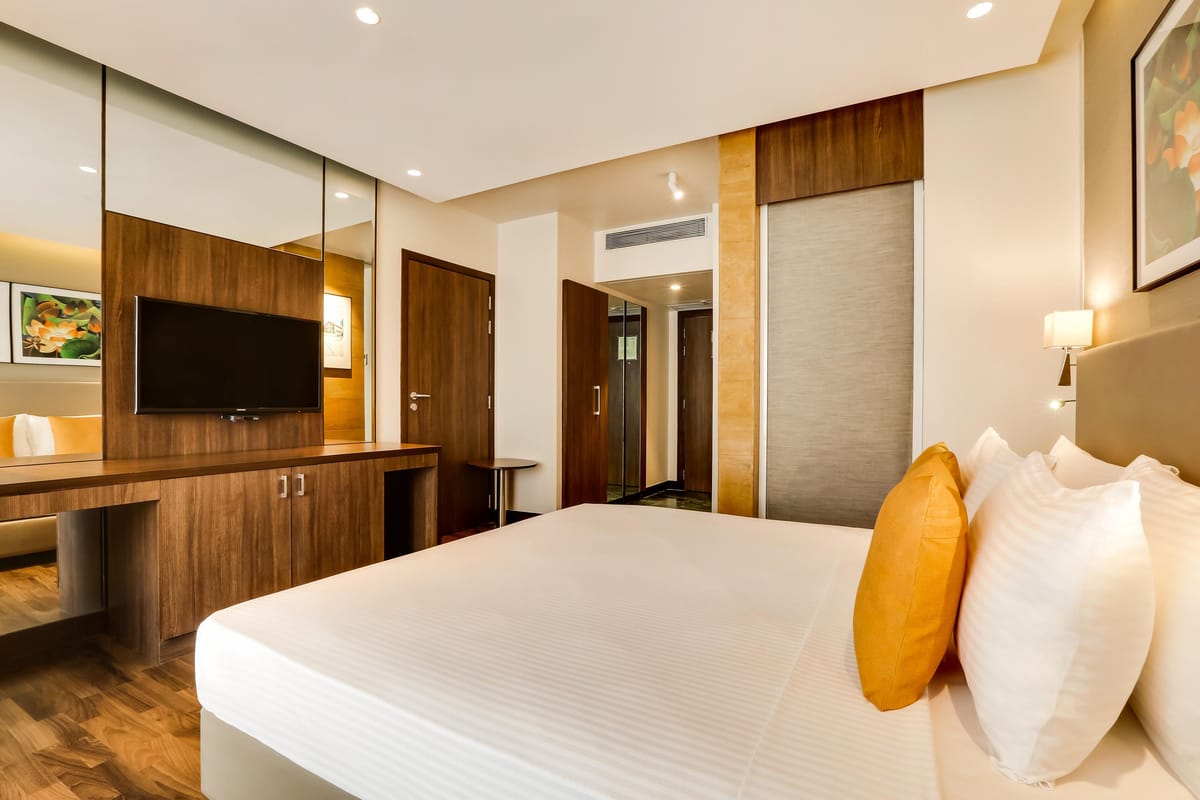 Lemon Tree Hotel, Viman Nagar