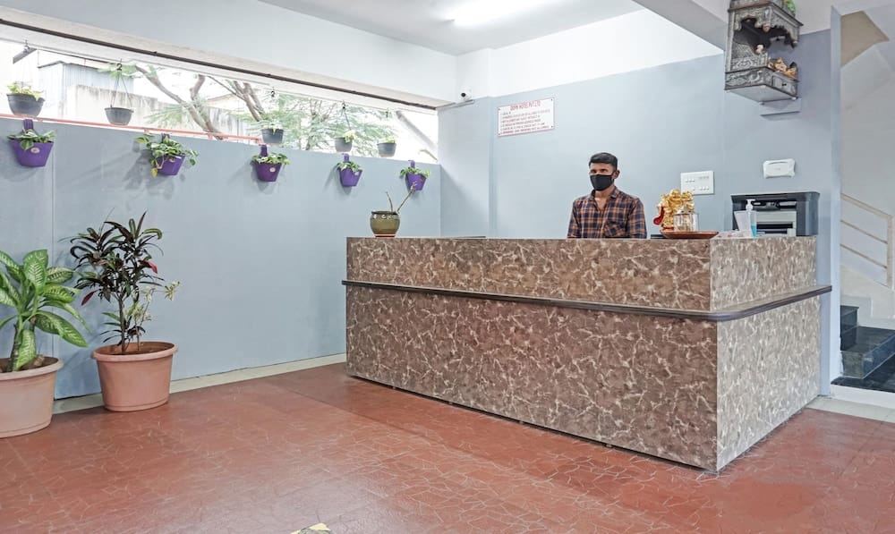 Treebo Diamond Residency - Ddpk Inn — 4
