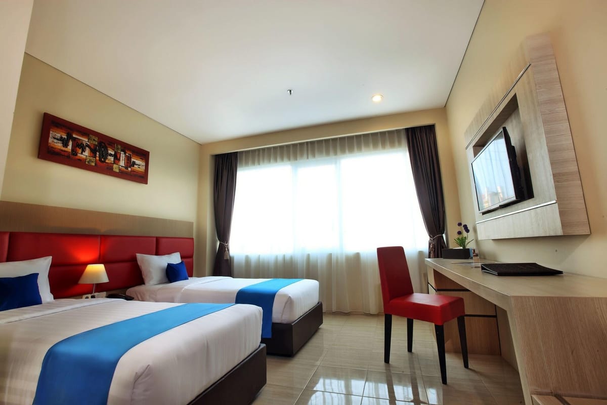 Asoka Luxury Hotel — 3