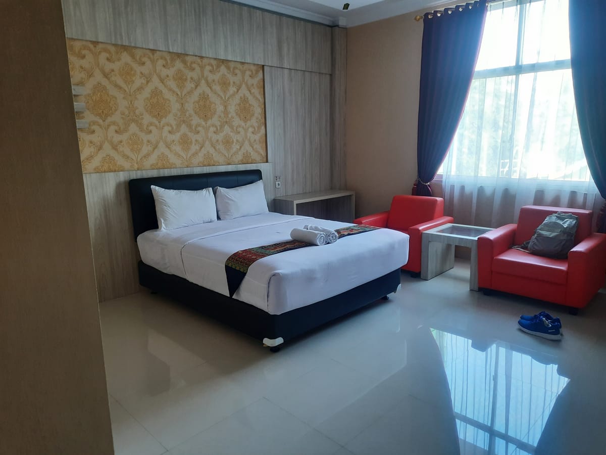 RADIN INTEN HOTEL — 3