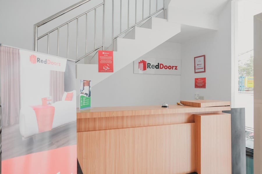 RedDoorz Syariah near Transmart Lampung — 5