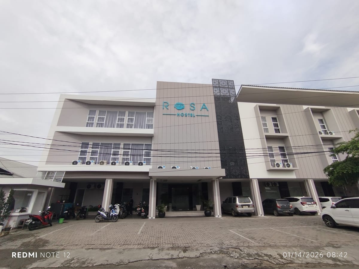 ROSA HOSTEL — 4