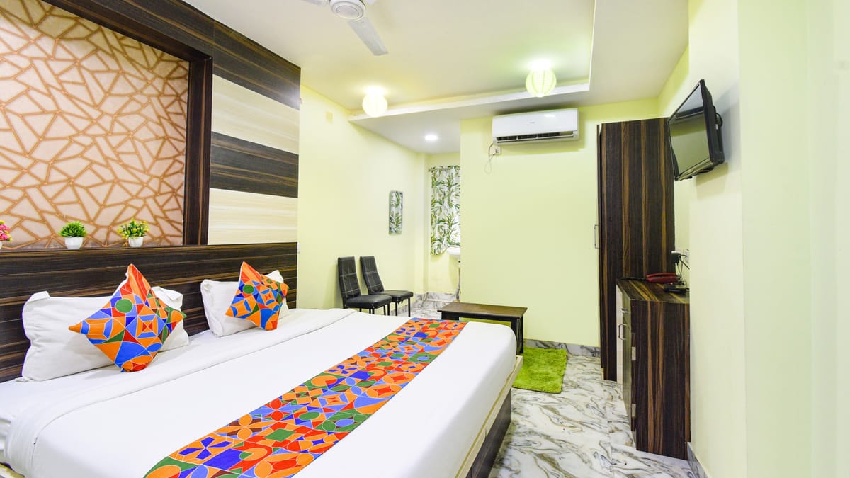 FabHotel Galaxy — 1