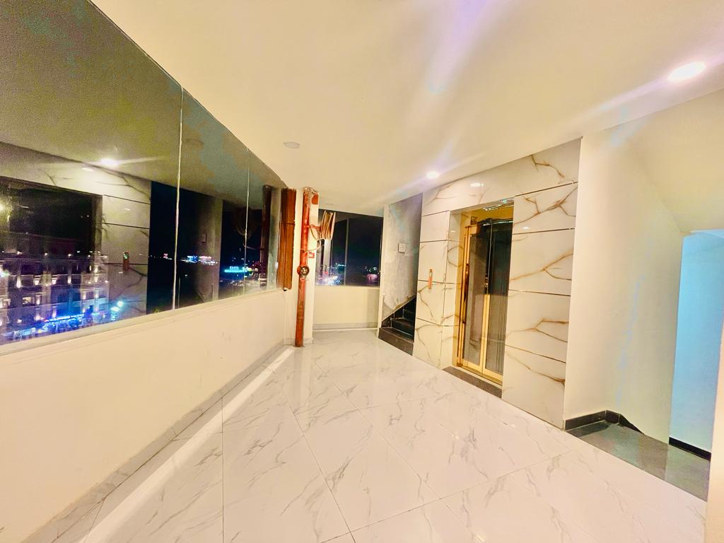 Hotel SM Eagle Grand Airport Zone Hyderabad Shamshabad — 4