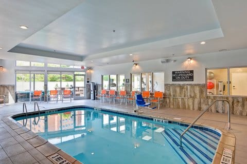 Courtyard by Marriott Long Island Islip/Courthouse Complex — 3