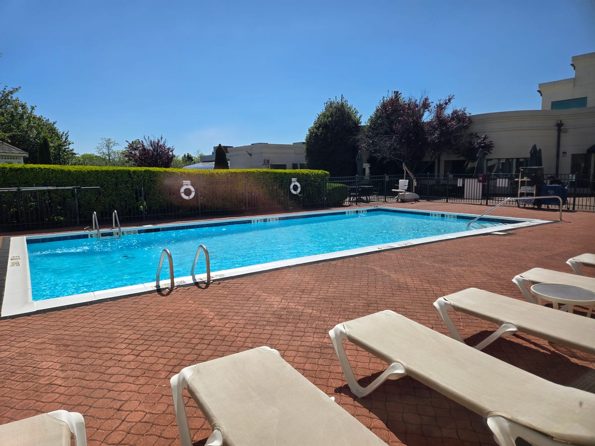 Holiday Inn Plainview-Long Island by IHG — 5