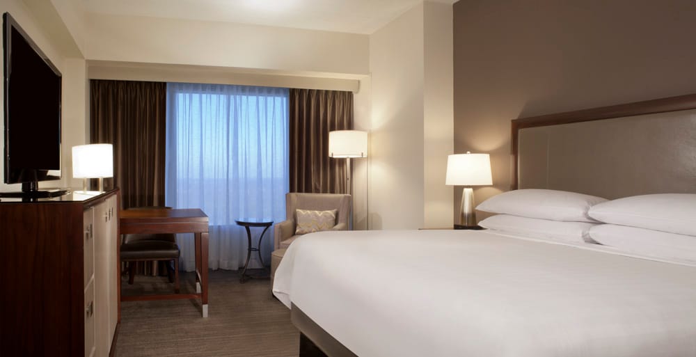 Hyatt Regency Long Island — 3