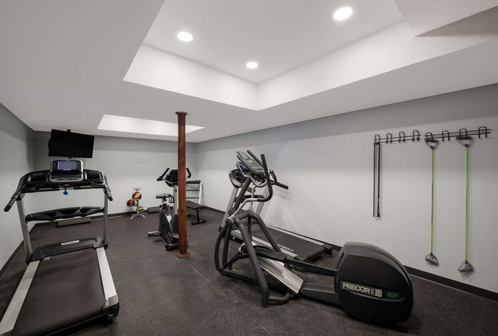 SureStay Plus by Best Western Woodbury Inn — 5