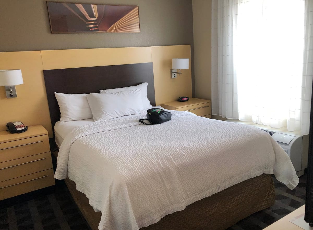 TownePlace Suites by Marriott Republic Airport Long Island/Farmingdale — 3