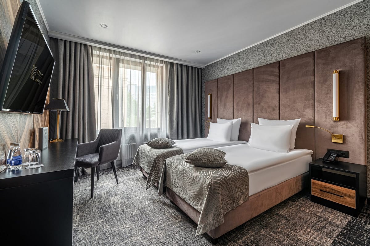 Kravt Nevsky Hotel and Spa — 3