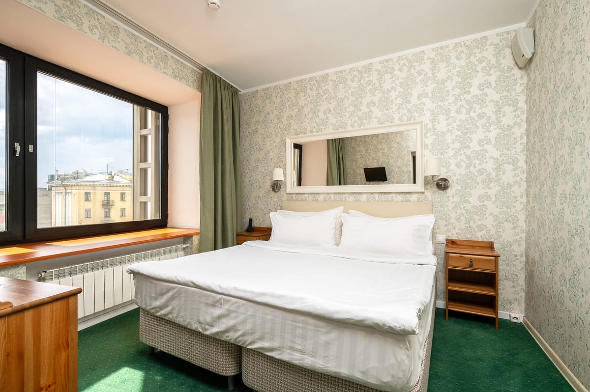 Moscow Hotel In Saint-Petersburg — 5