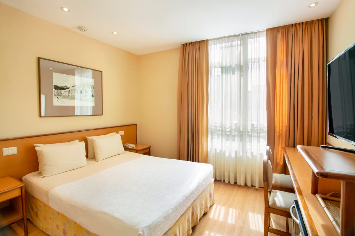 Windsor Asturias Hotel — 2