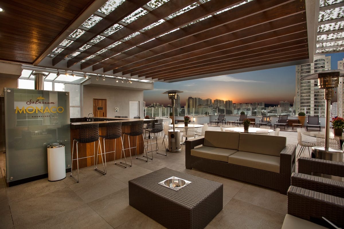 Summit Hotel Monaco — 1