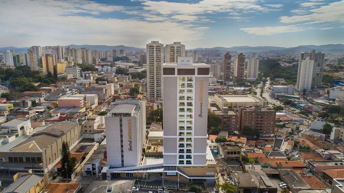 Summit Hotel Monaco — 4