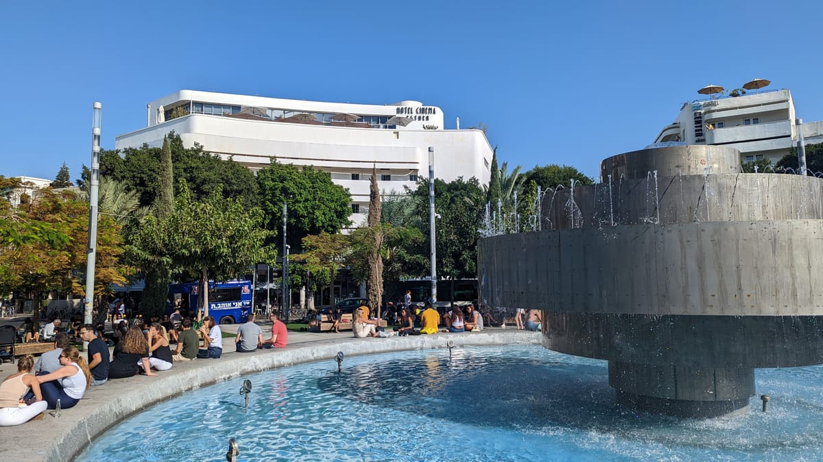 Cinema Hotel — 1