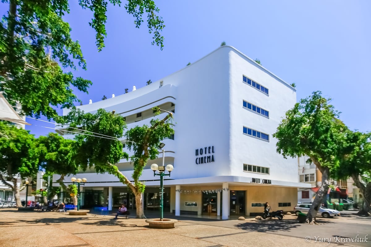 Cinema Hotel — 5