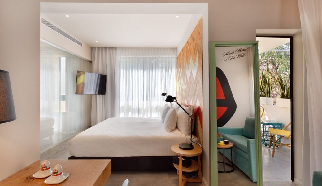 CUCU Hotel — 1