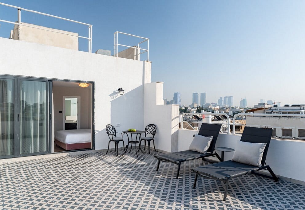 Dizengoff Garden Hotel — 3
