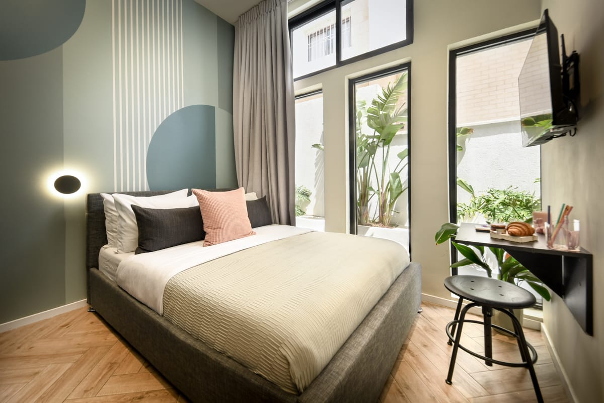 Loginn - ColorBox Tel Aviv — 2