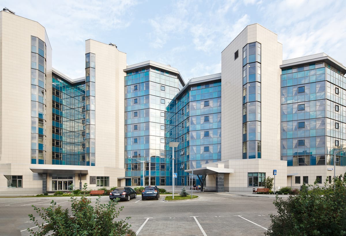SkyPoint Hotel — 4