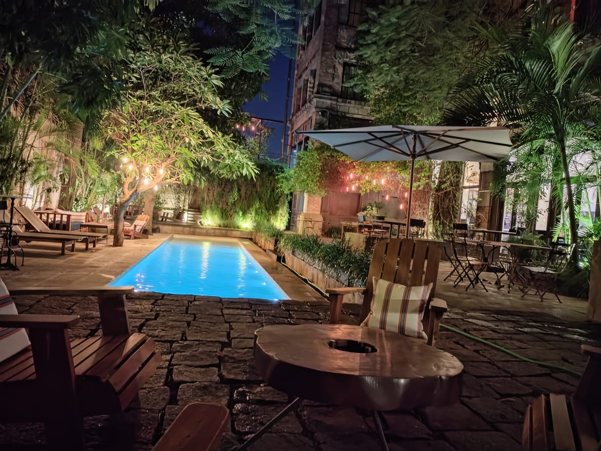 Factoria Hotel — 2