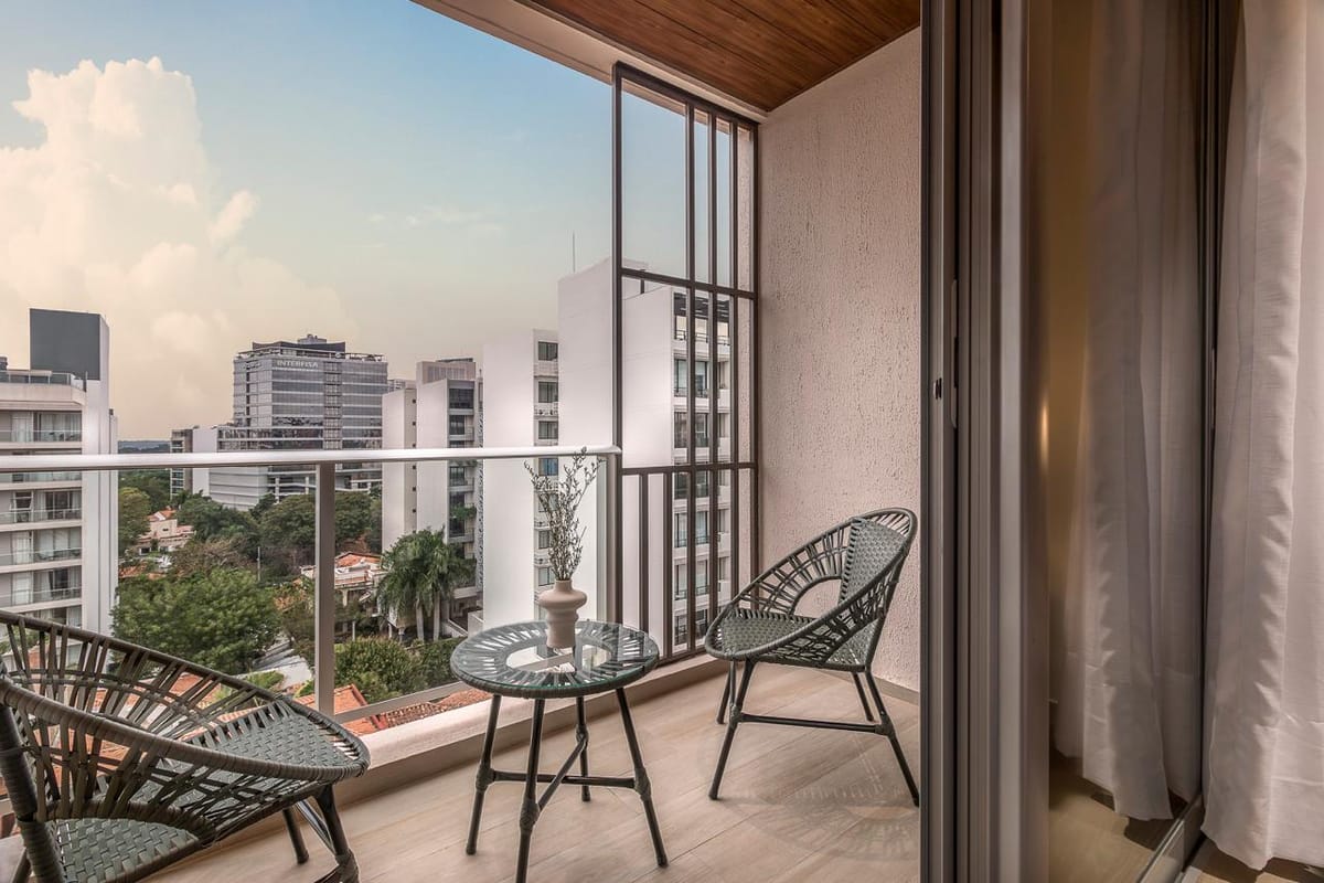 Houze Stay & Residences by Ava — 3