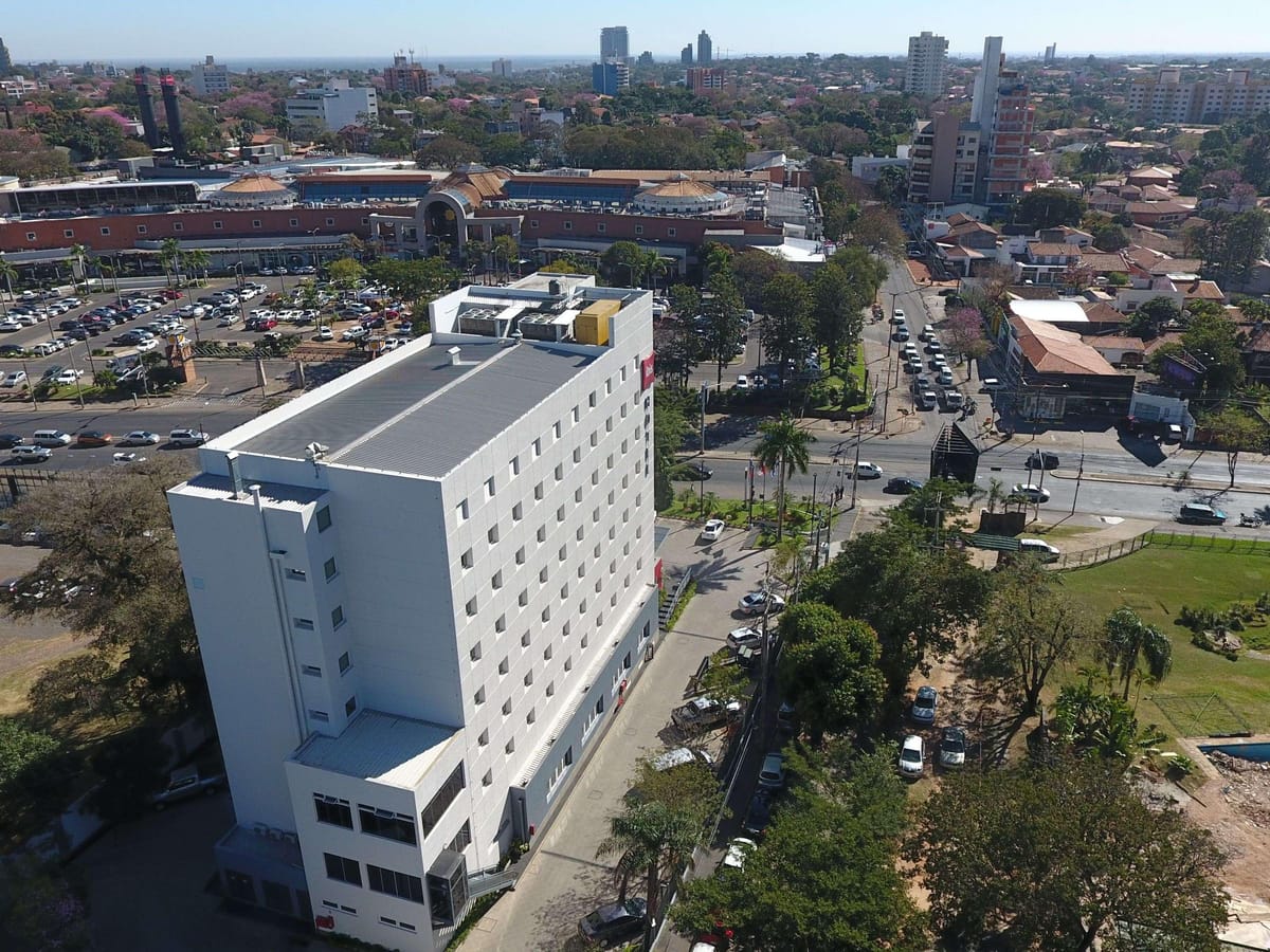 ibis Asuncion — 4