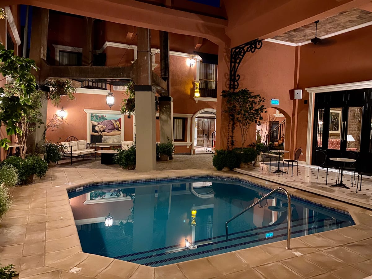 Nino Hotel Boutique — 2