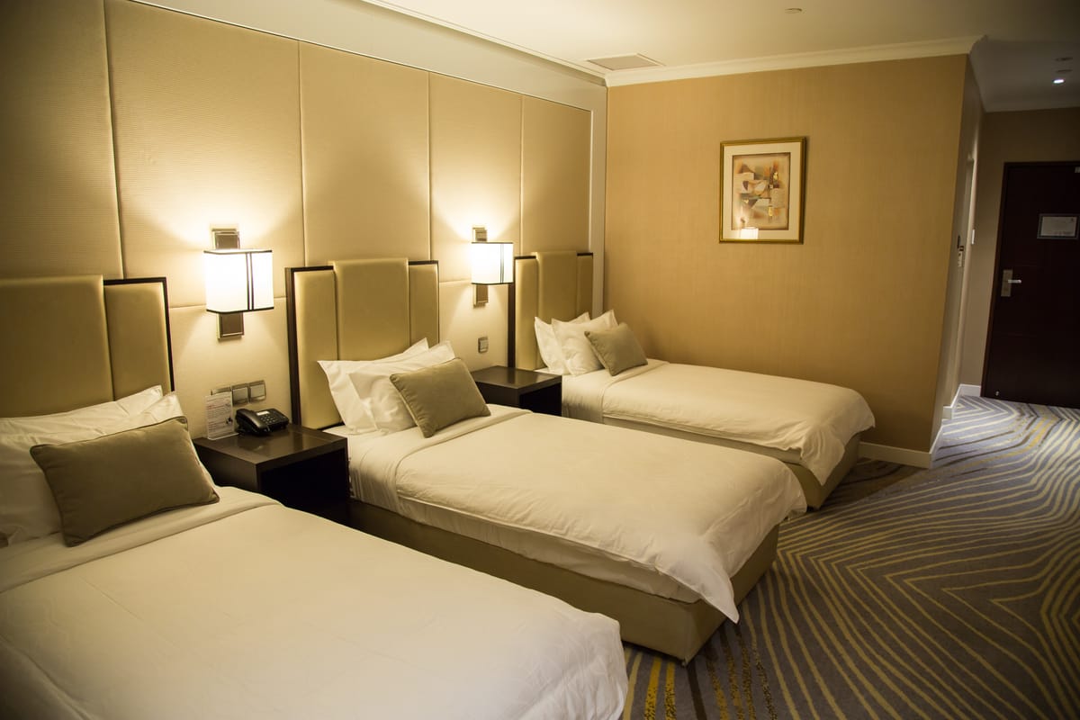 Ambassador Transit Hotel - Terminal 2 — 4
