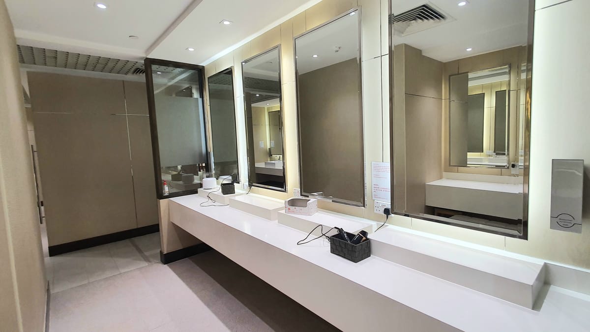 Ambassador Transit Hotel - Terminal 3 — 3