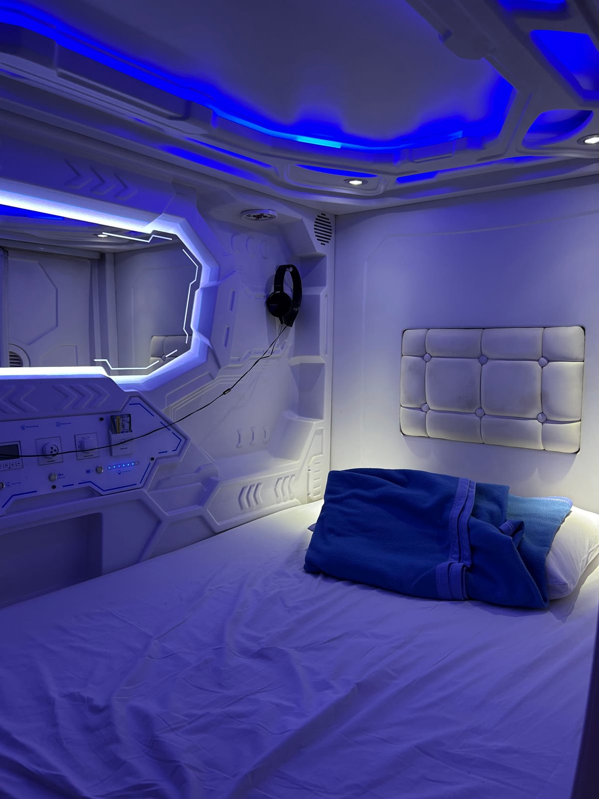 Digital Airport Hotel Terminal 2 — 1