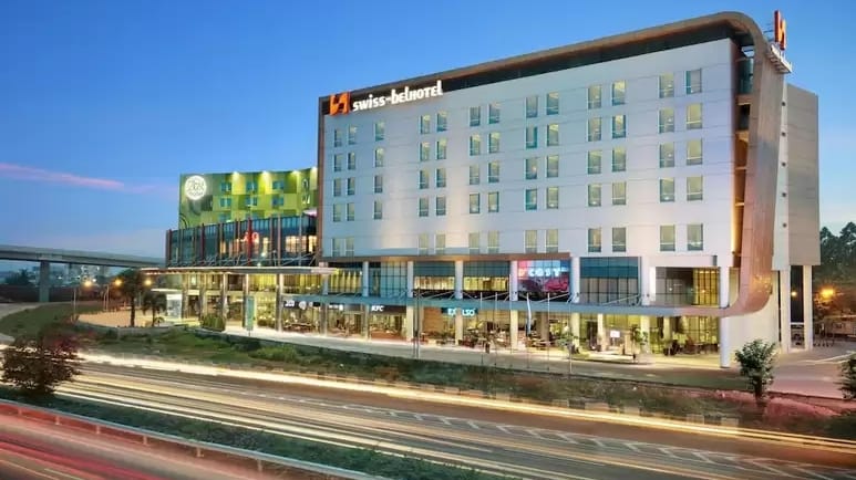 Swiss-Belhotel Airport Jakarta — 4