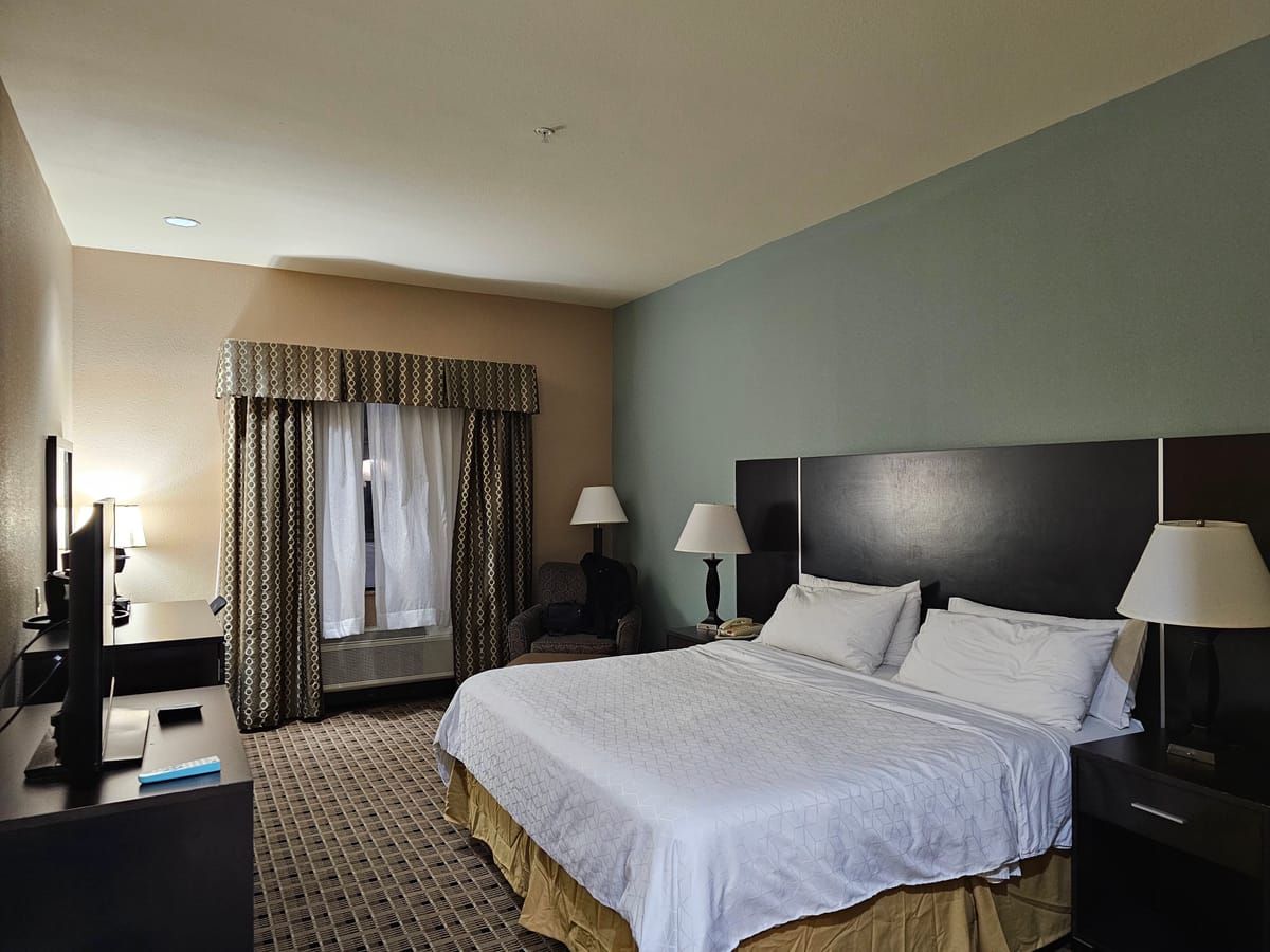Aspen Grand Hotel Houston — 4