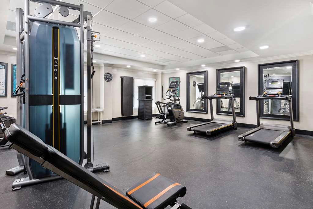 Best Western Plus Sugar Land/Stafford — 3