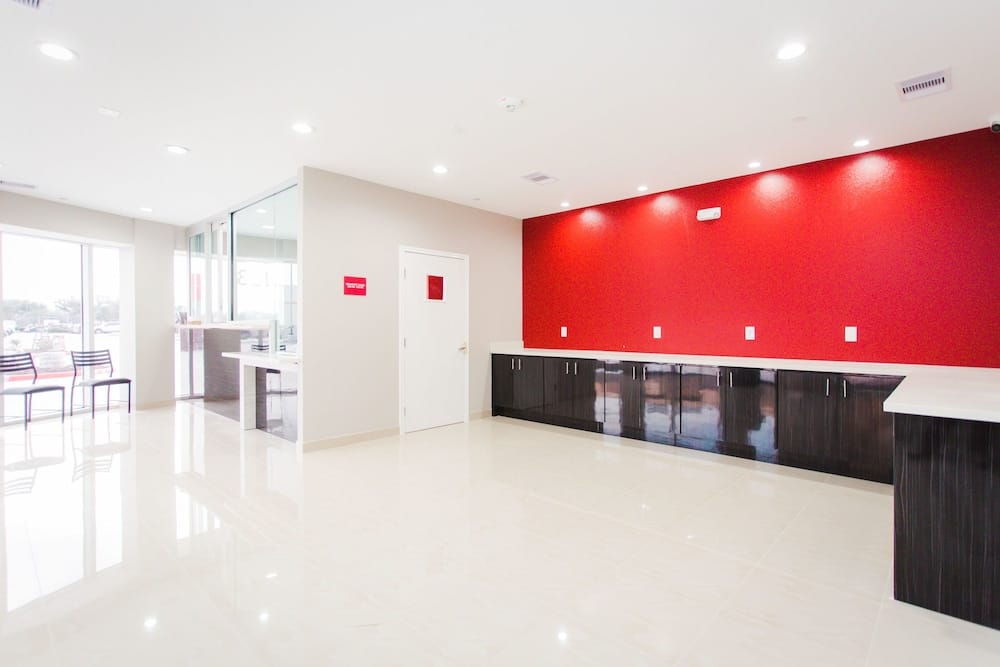 Budget Host Inn and Suites — 2