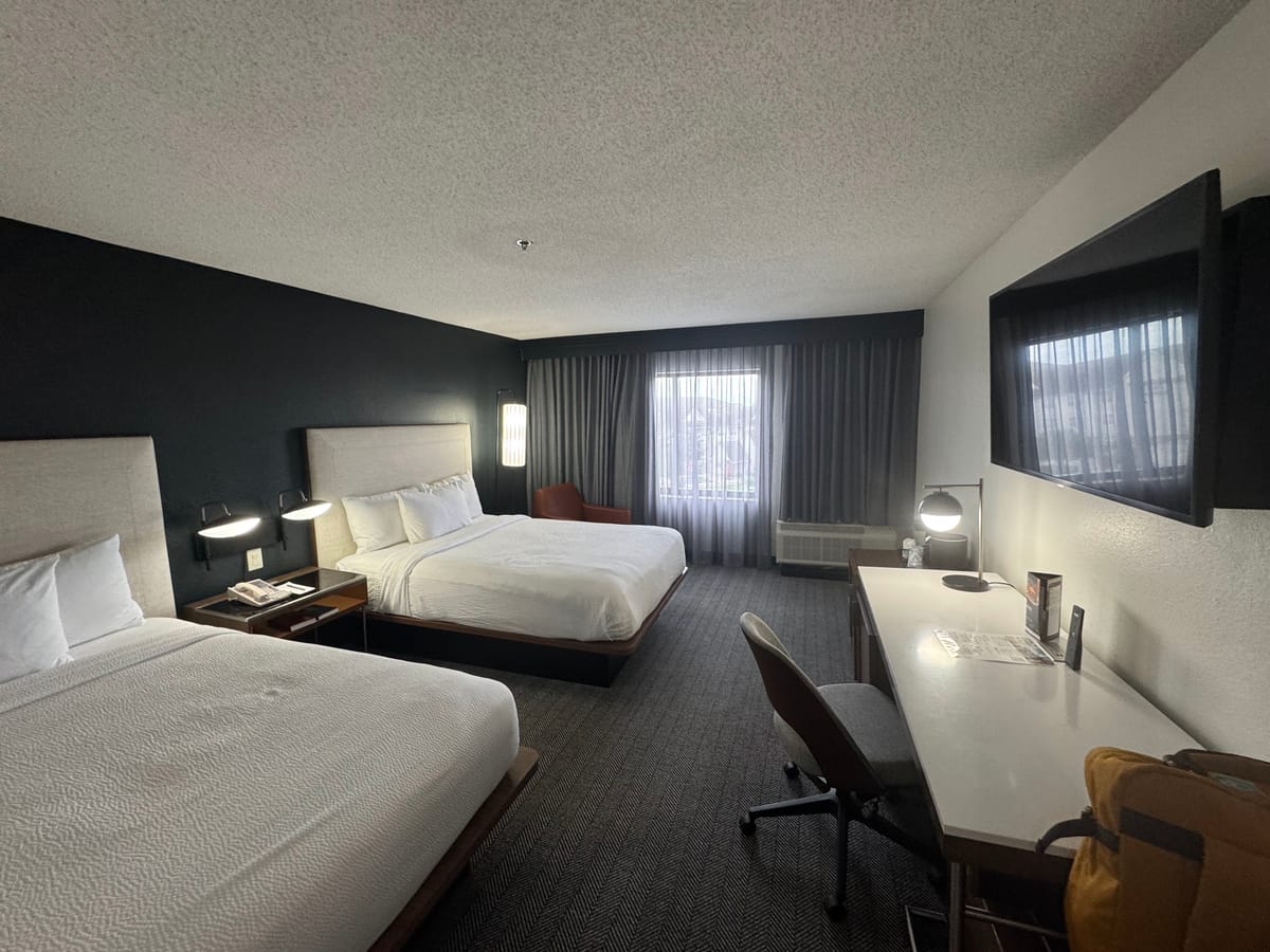 Courtyard by Marriott Houston Sugar Land/Stafford — 4