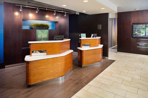 Courtyard by Marriott Houston Westchase — 1