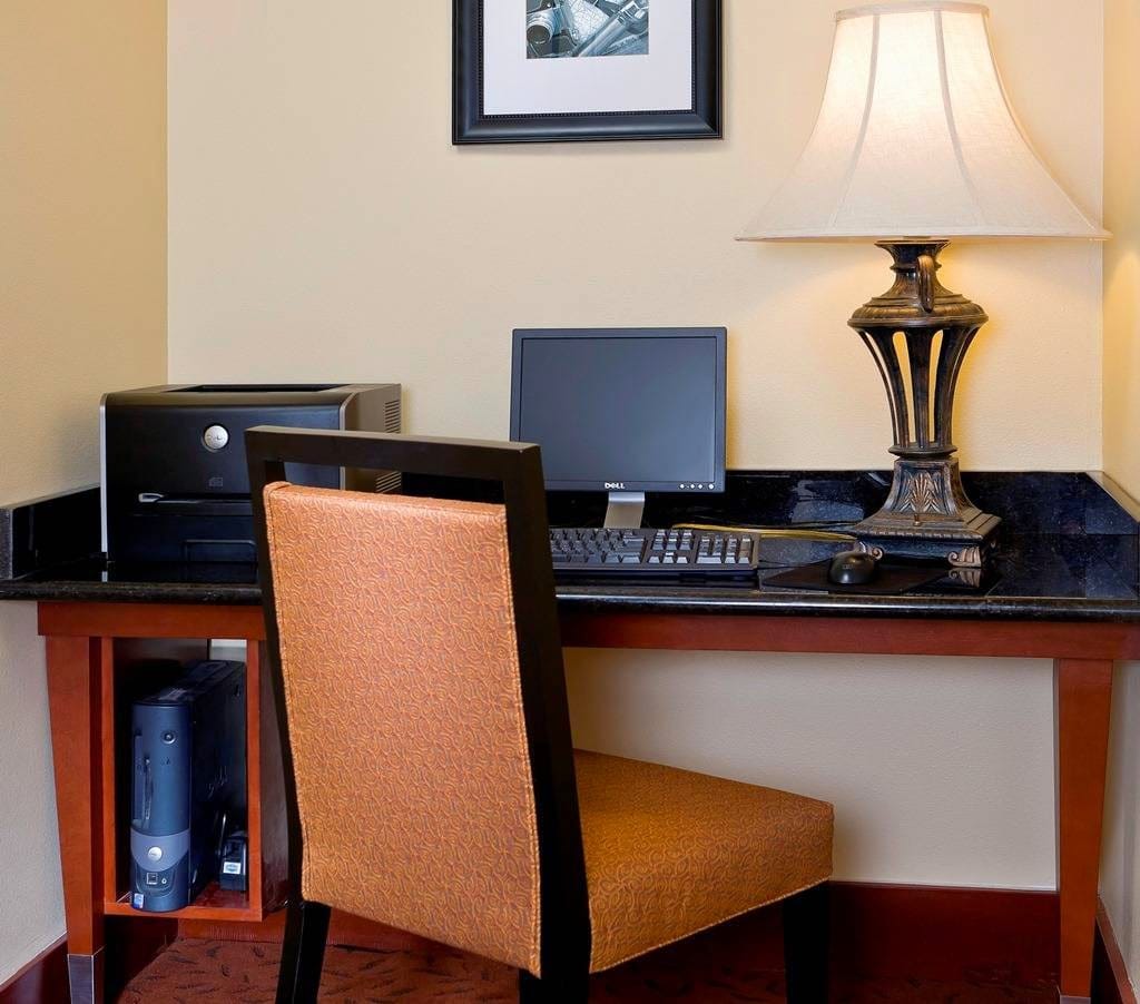 Hampton Inn Houston/Stafford — 4