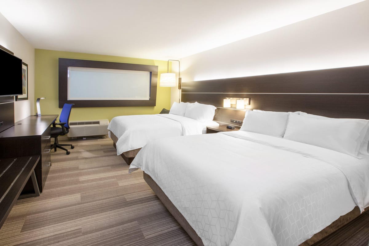 Holiday Inn Express & Suites Stafford NW - Sugar Land by IHG — 1