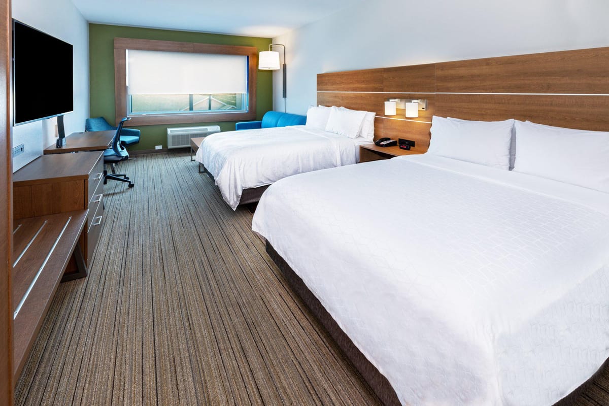 Holiday Inn Express & Suites Stafford NW - Sugar Land by IHG — 5