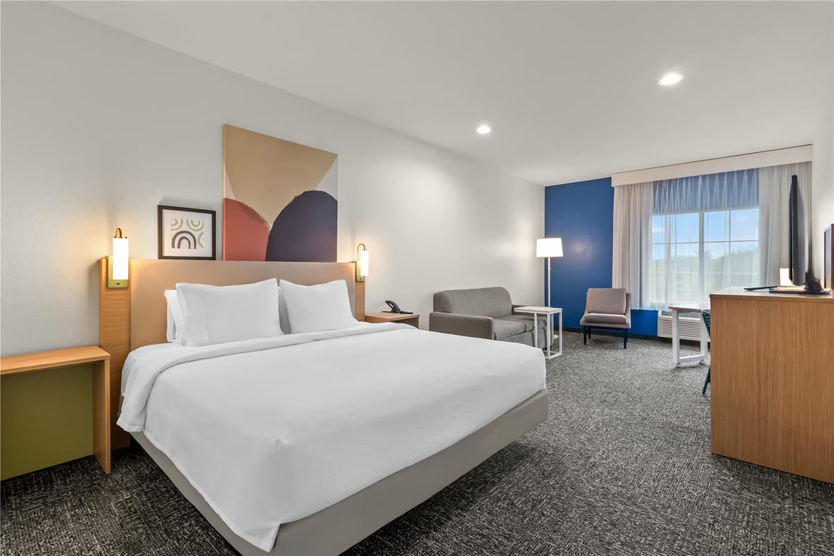 Spark by Hilton Missouri City Sugar Land — 4