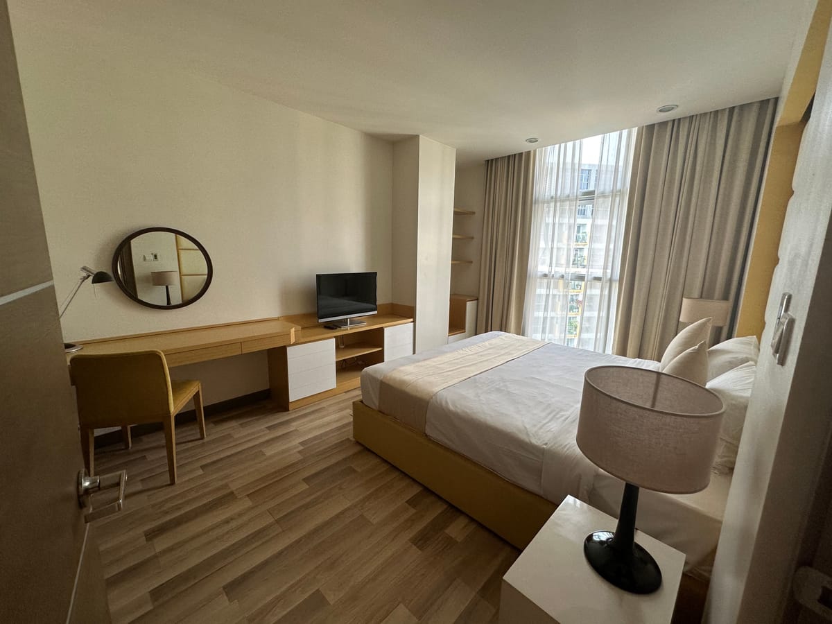Bluesky Serviced Apartment Airport Plaza